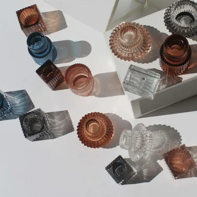 candleholders_900x_2a28b6ae-1b11-431c-bde5-ffd4c5685053_800x