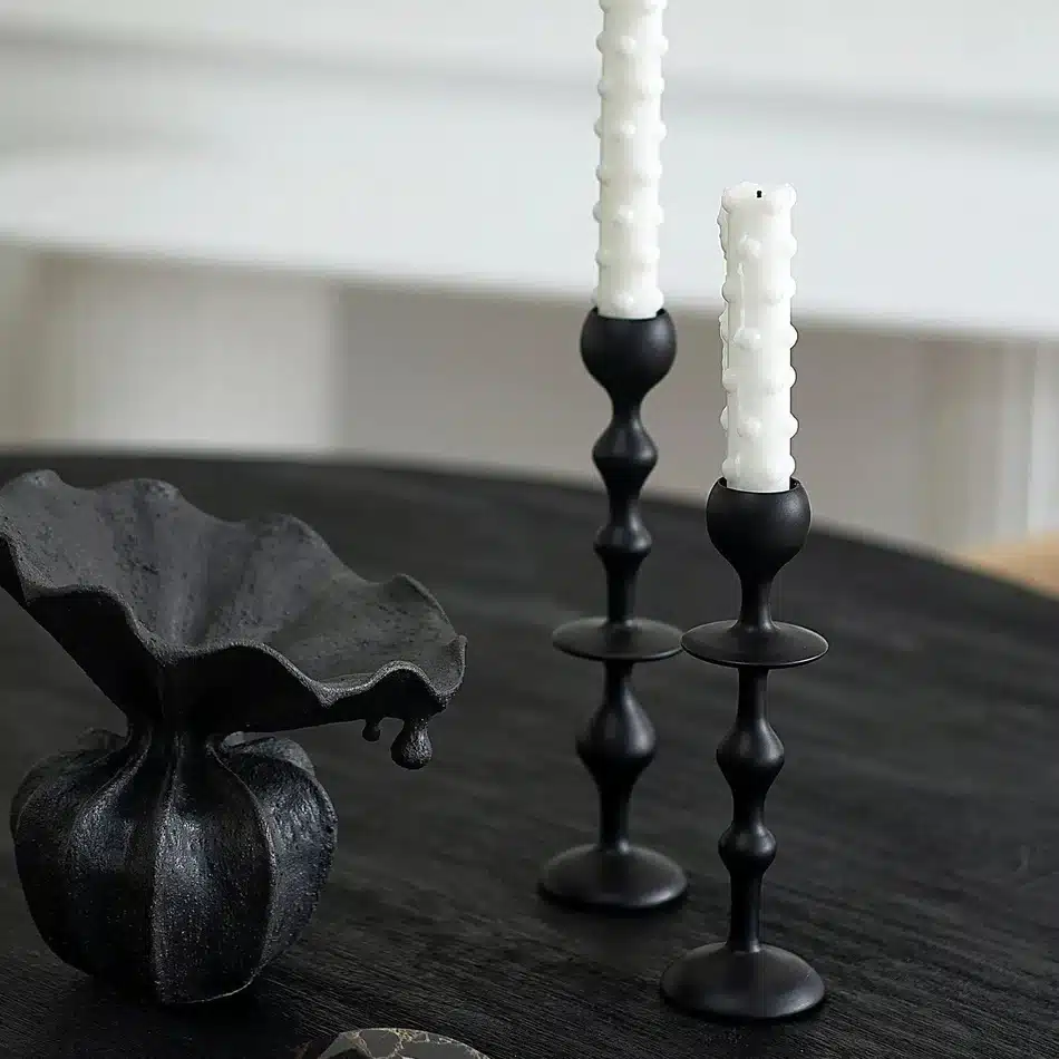 infinity-candle-holder-black-large-black-blaze-5
