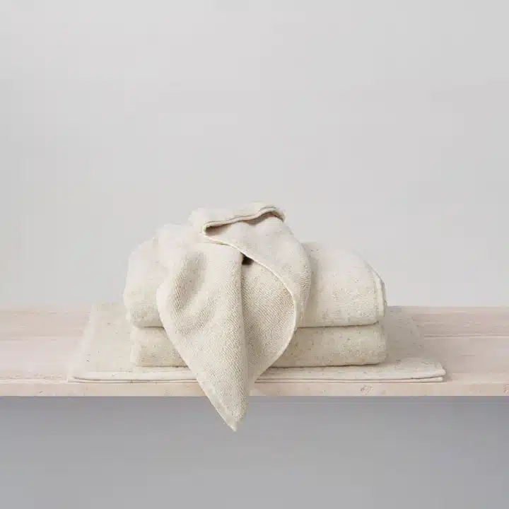 Speckle-Towel-Bundle_a6fe29a4-8db0-41f6-a863-72be4e8673e4_720x