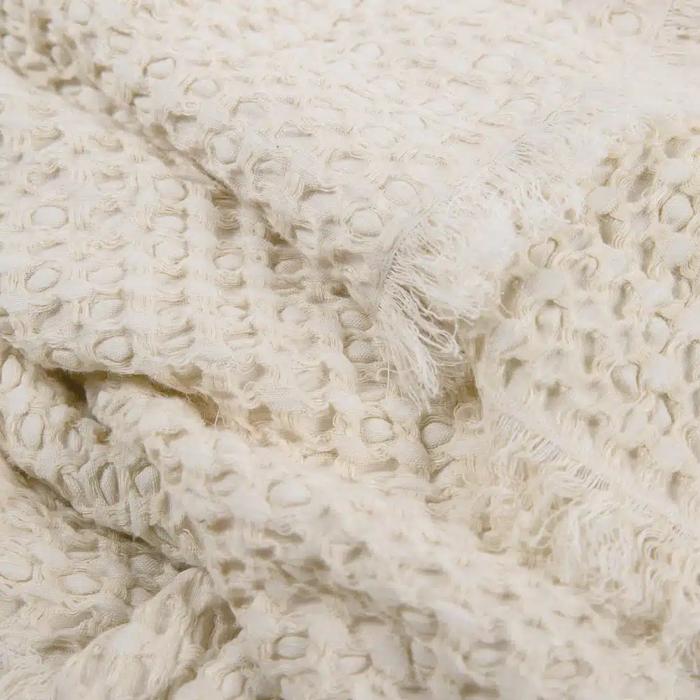 Eadie_Lifestyle_Elements_Throw_Ivory_1-1819_jpg_017e4ed7-7b88-43b1-9fa6-86b8c5b48da2