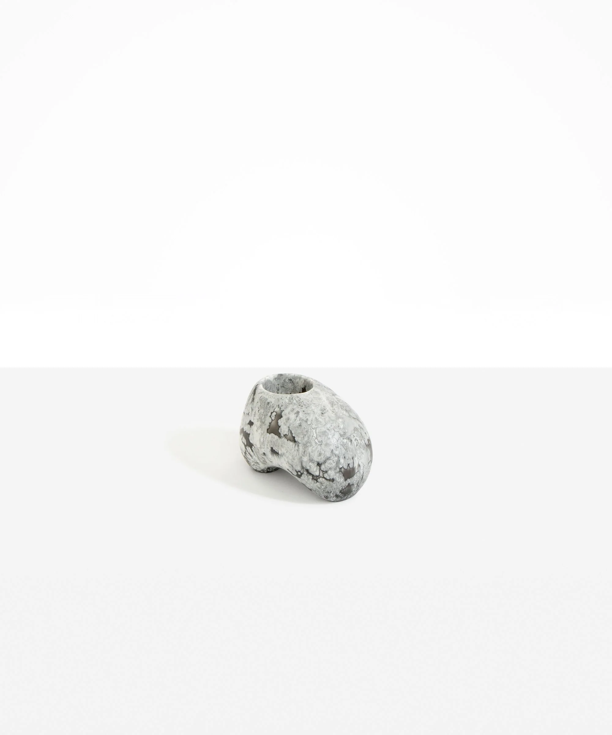 Dinosaur-Designs-VASPLNPRT-Pirouette-Vase-GRANITE2_b60fc694-deca-45b8-a51d-80ca1415d4de