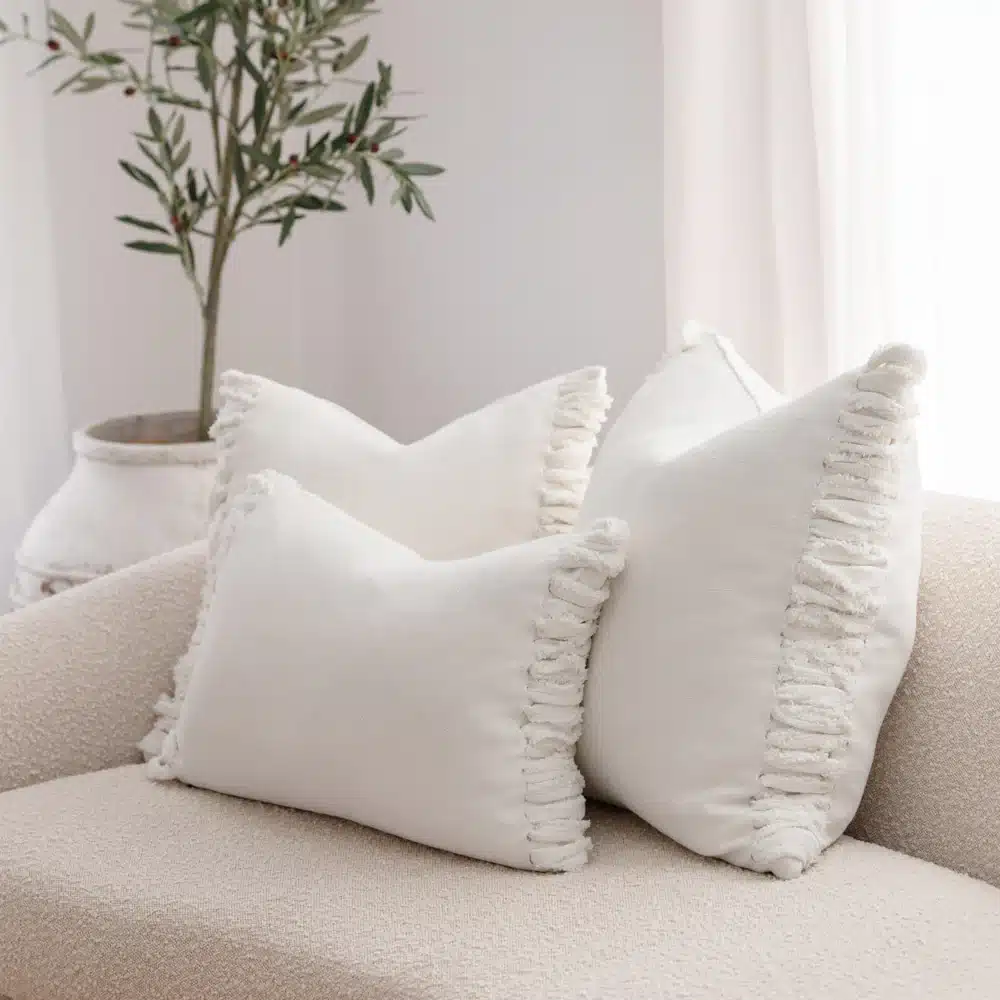Eadie_Lifestyle_Aperitif_White_3-1313_retouched