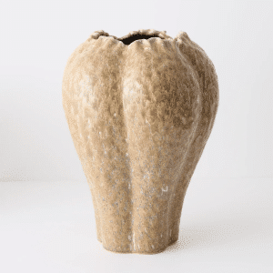 Nagio Vase