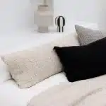 Eadie_Lifestyle_S25_Aperitif_Verdure_Cushion_Looma_-R1-0982_583e979e-4994-4b0d-81fe-7182920f6c29