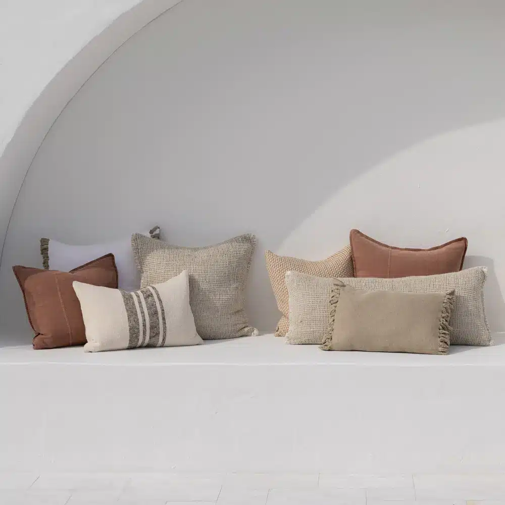 Eadie_Lifestyle_S25_Solenne_Aperitif_Arenza_Luca_Clay-R1-19634_900e0ad8-7d97-4ed3-8a94-2d6ac9f92add