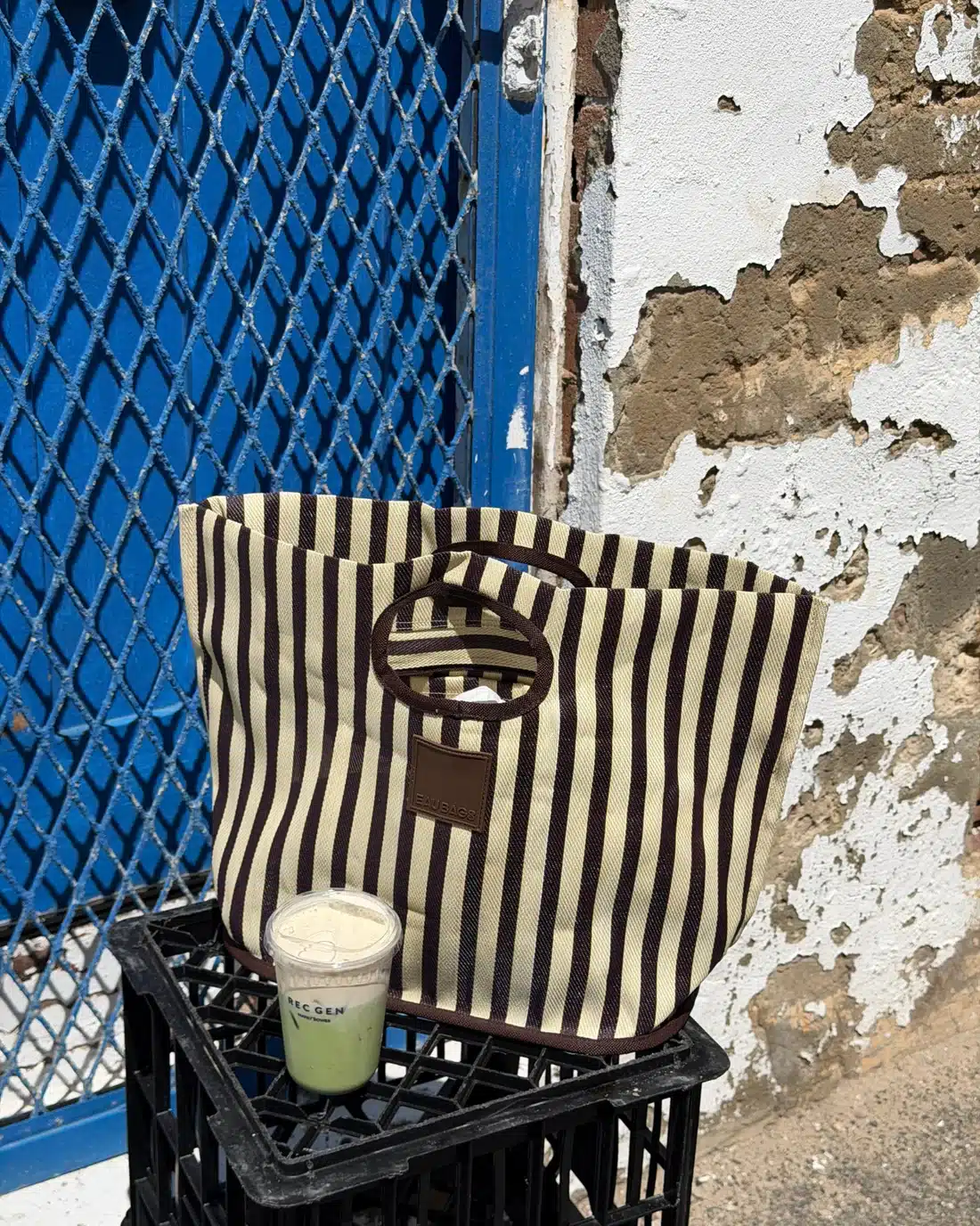 Midi Bucket Bag - Image 4