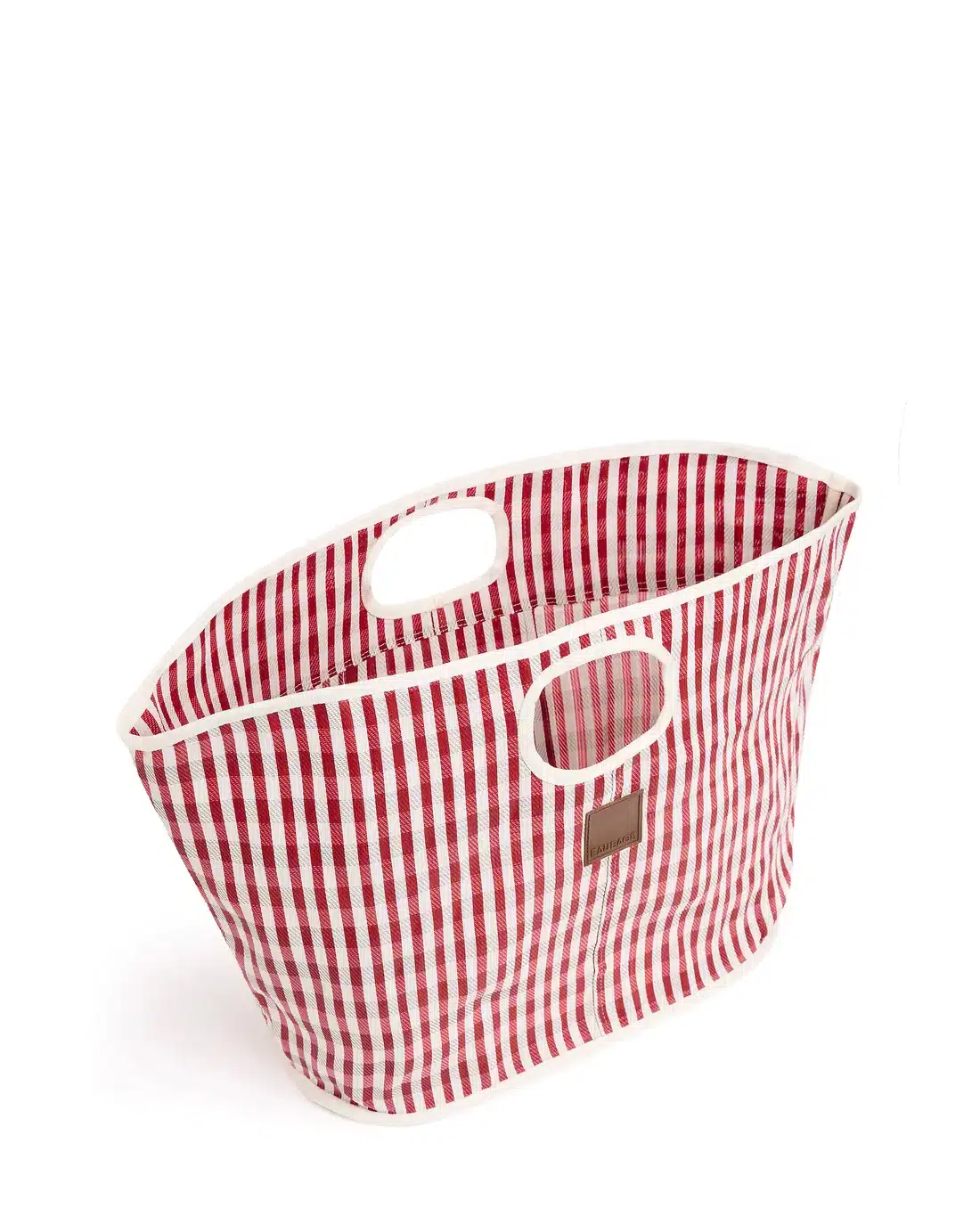 S172-eau-bags-grand-bucket-angle-26469-EAUBAGS-B-0362_8985e1ab-7148-4937-b9f9-4bde12c04117