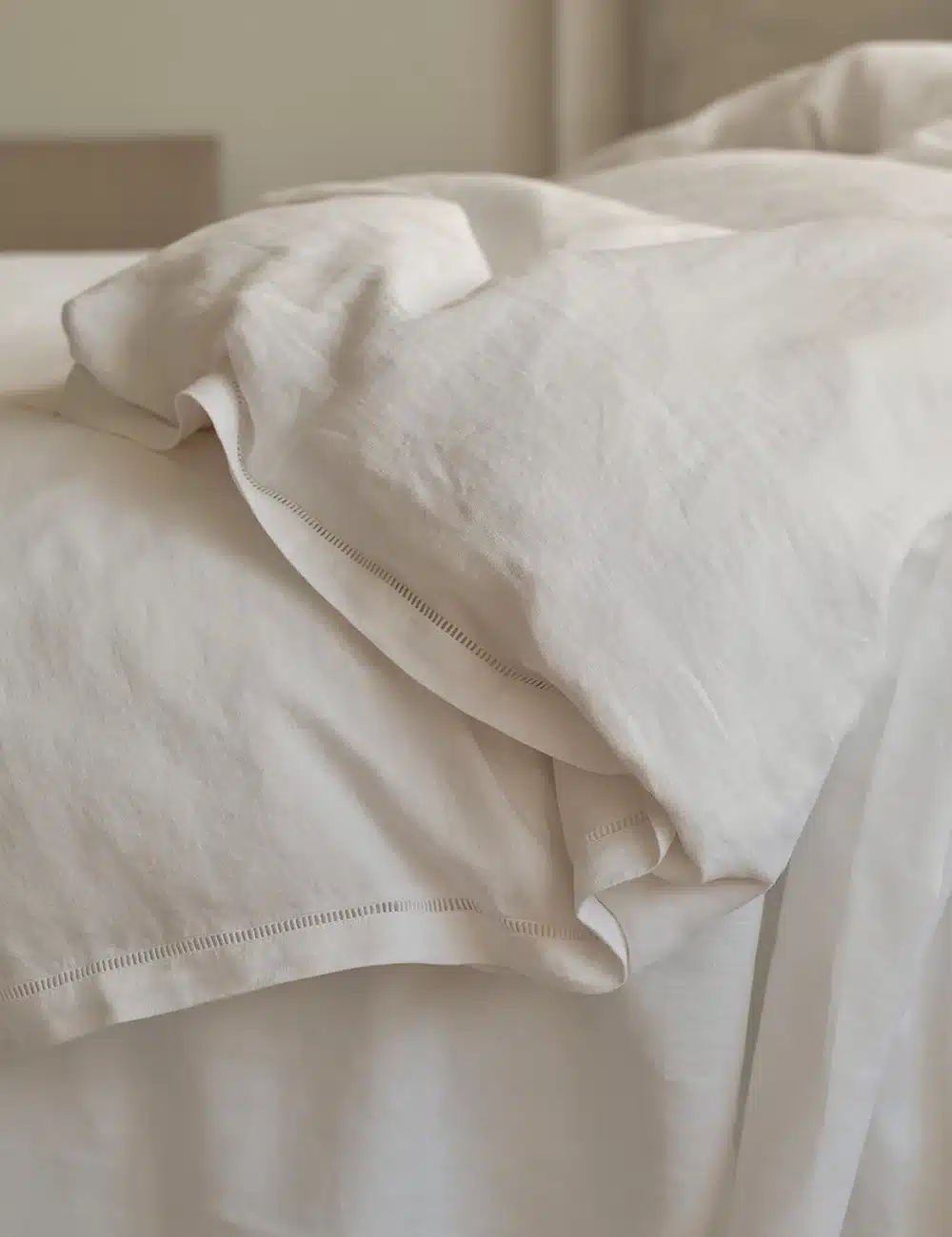 in-the-sac-bespoke-quilt-set-white-02_3000x